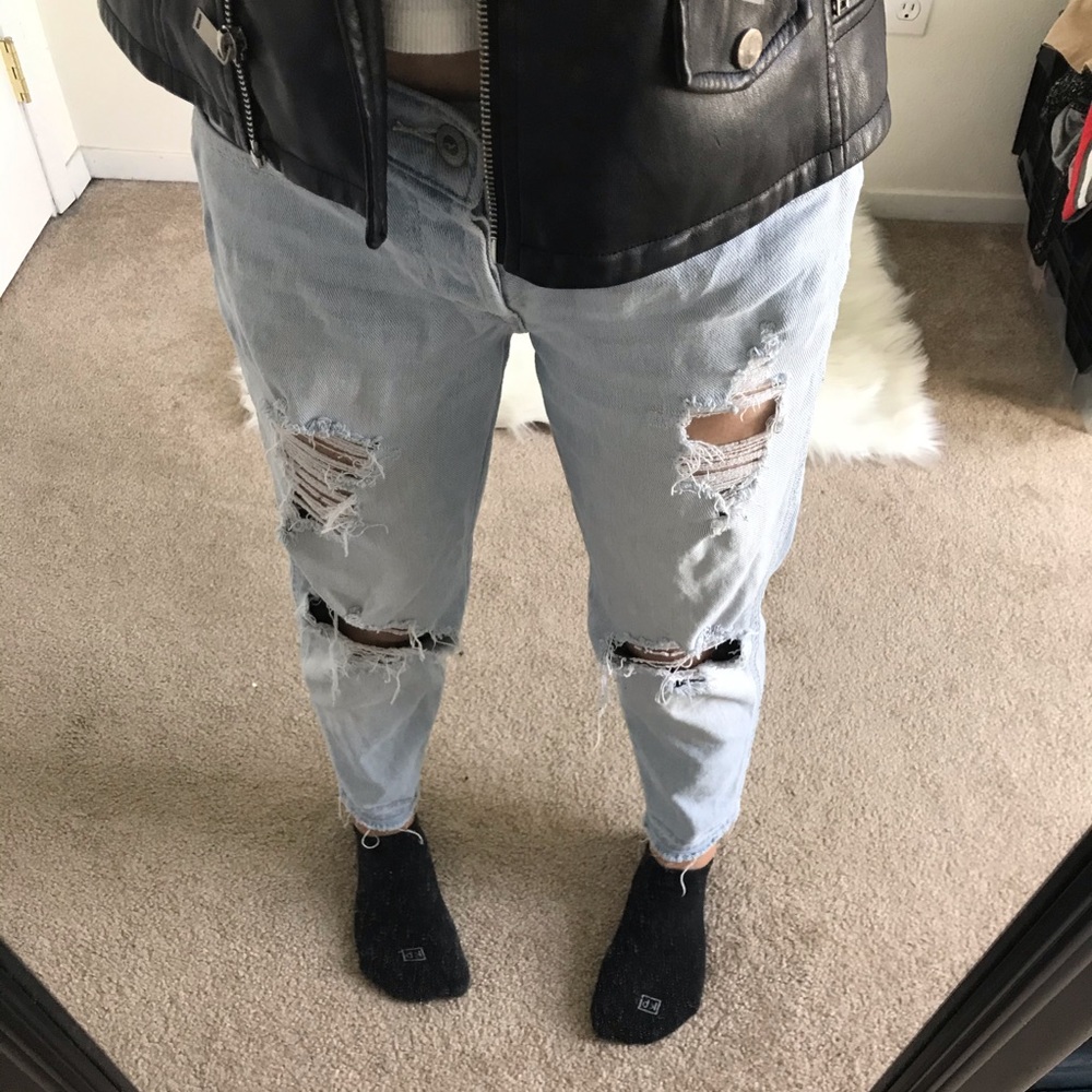 HOLLISTER low rise boyfriend vintage stretch jeans